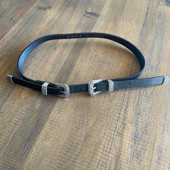 Zara Accessories - Zara double buckle belt